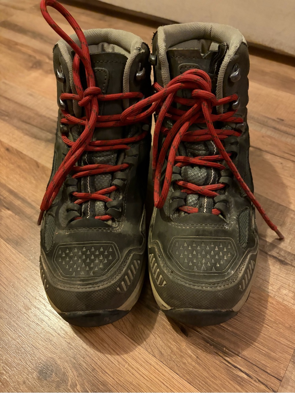 Vasque Hiking Boots - kids size 4